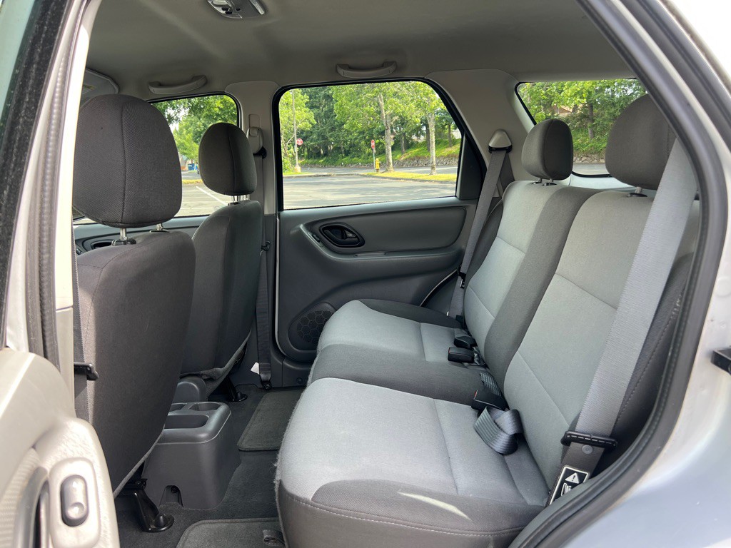 2003 Ford Escape Image 15