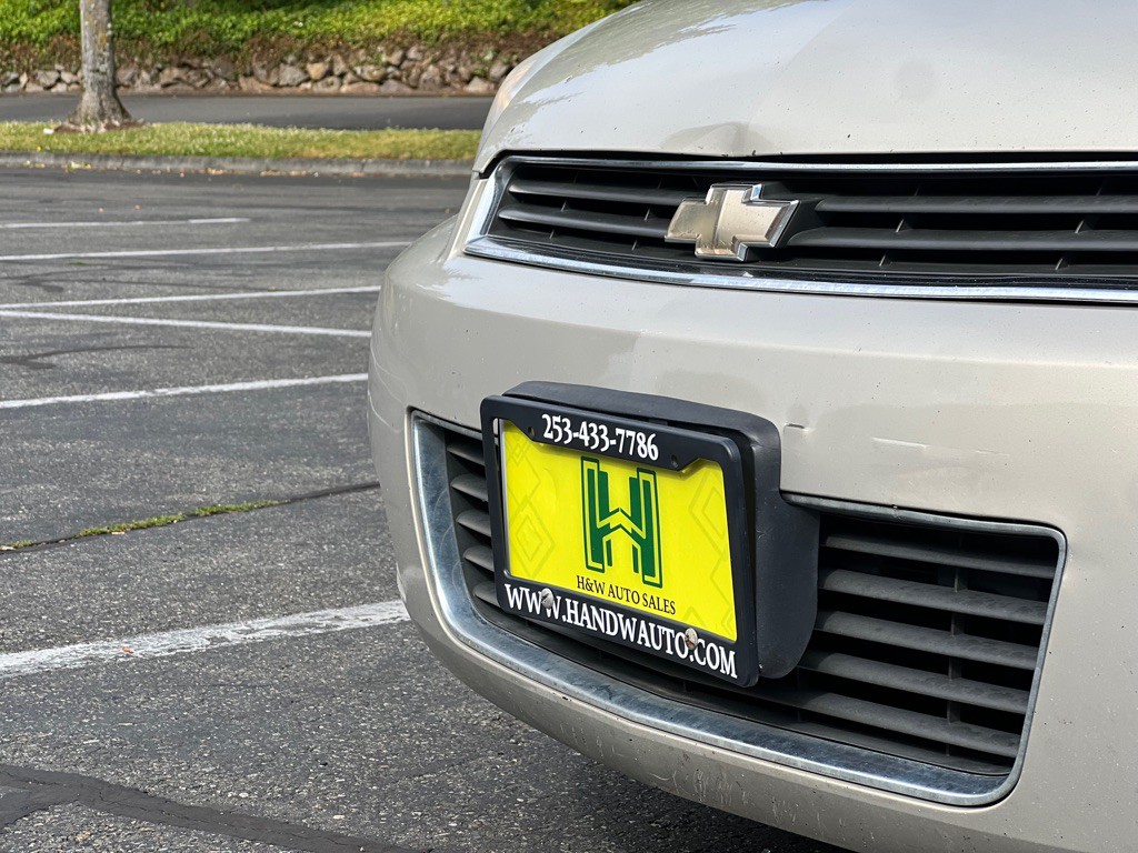 2011 Chevrolet Impala Image 16
