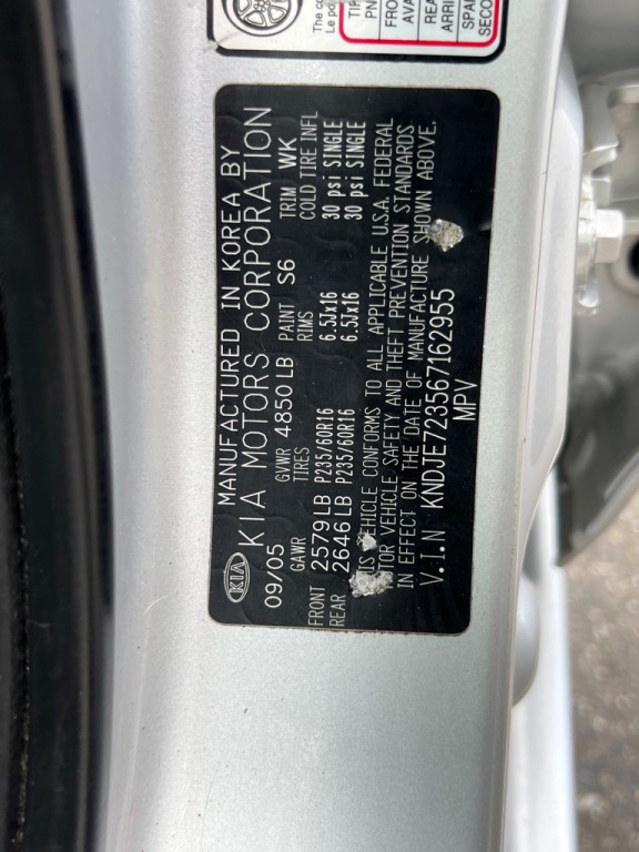 2006 Kia Sportage Image 17