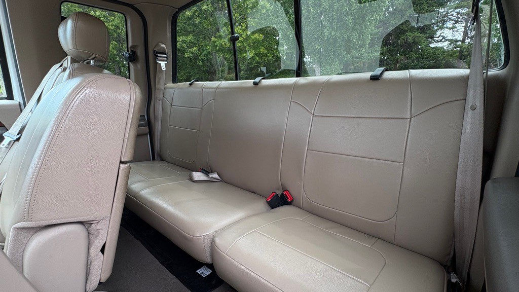 2004 Ford F-250 Image 16