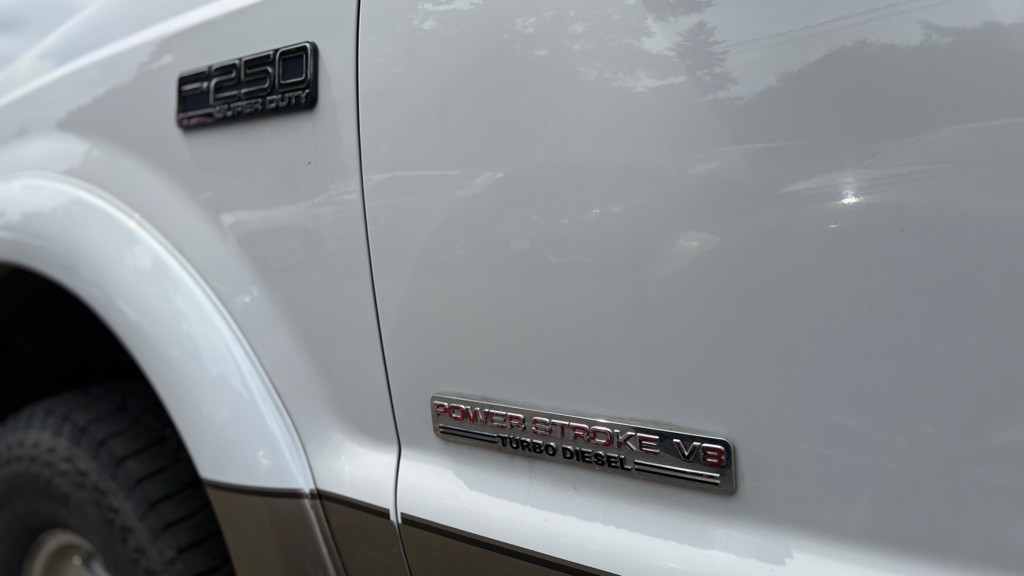 2004 Ford F-250 Image 19