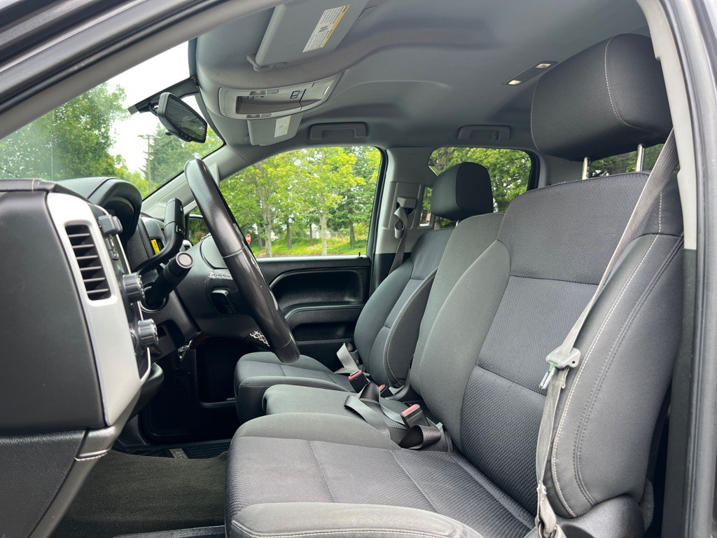2015 GMC Sierra Image 9
