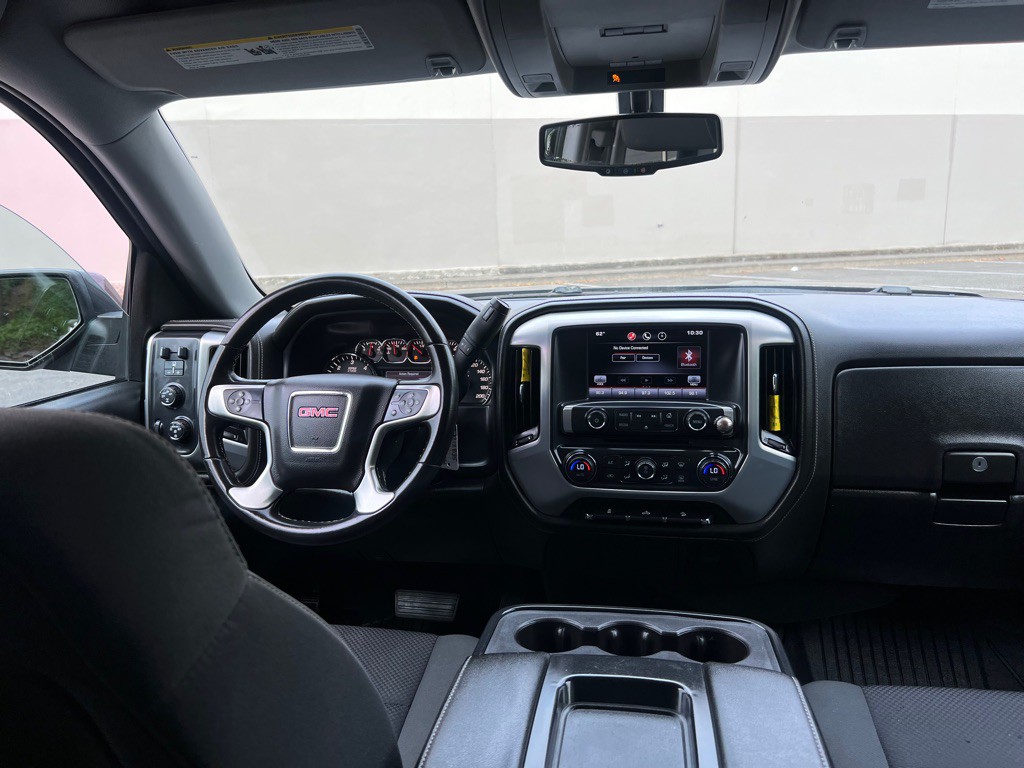 2015 GMC Sierra Image 11