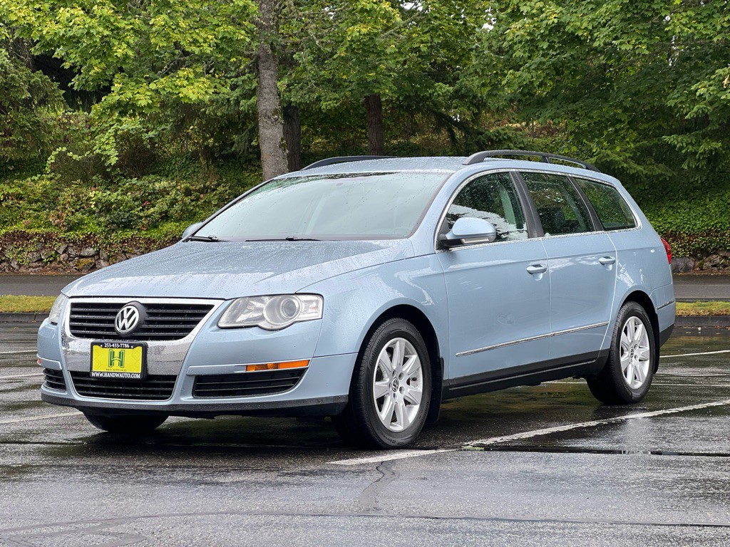 2008 Volkswagen Passat Image 1