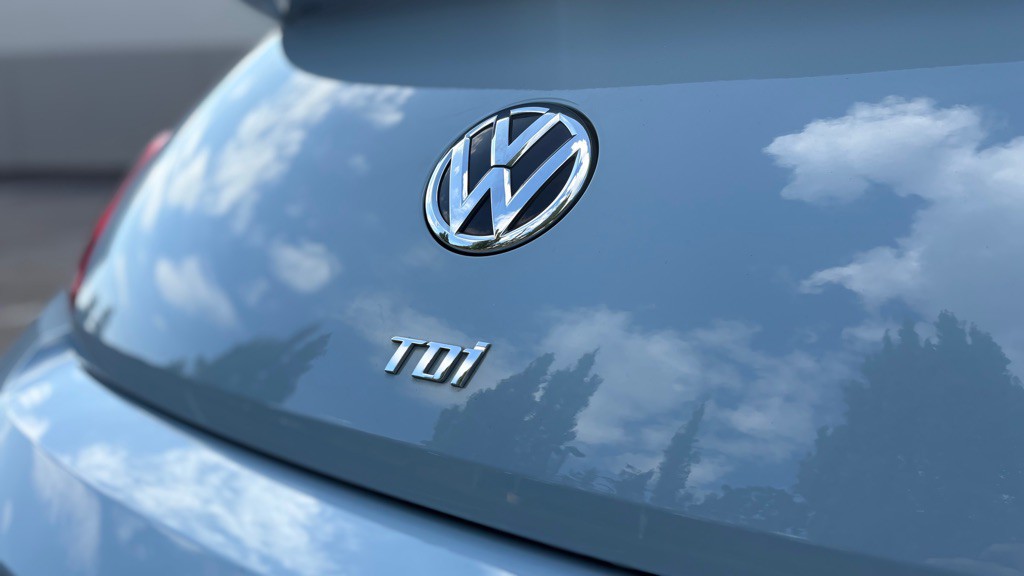 2013 Volkswagen Beetle Image 21