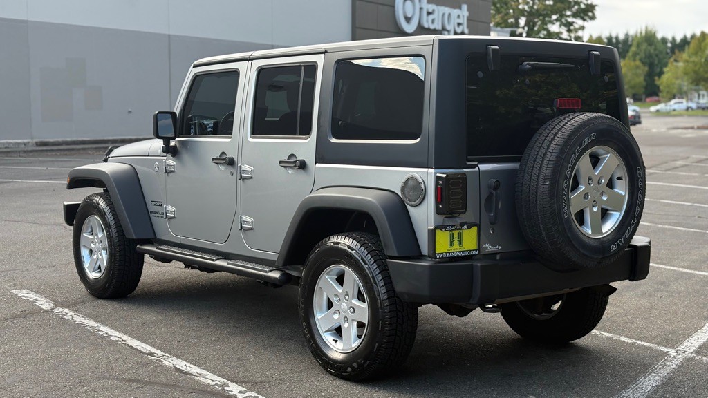 2014 Jeep Wrangler Unlimited Image 3