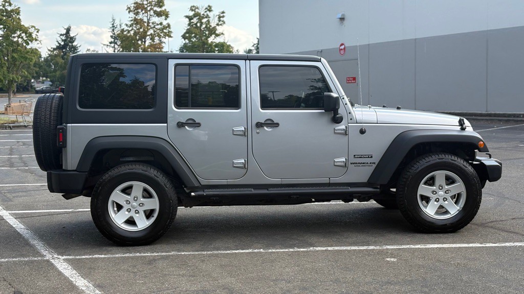 2014 Jeep Wrangler Unlimited Image 6