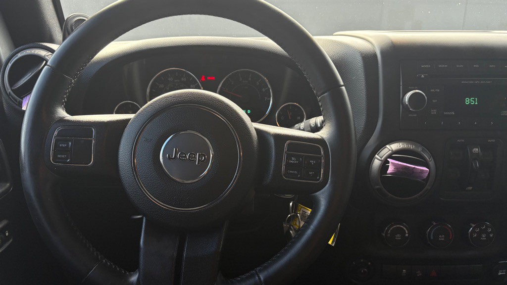 2014 Jeep Wrangler Unlimited Image 12