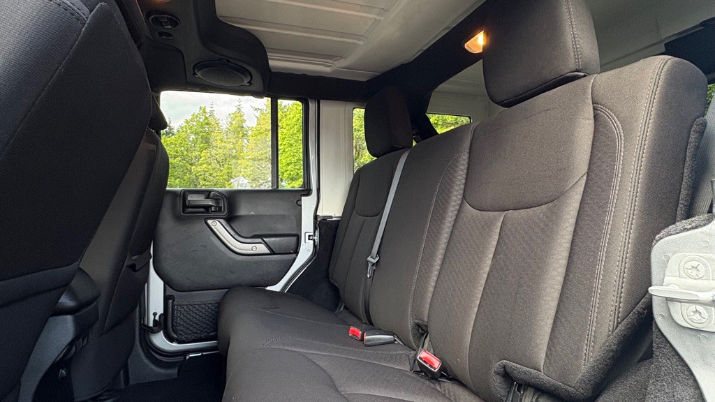 2014 Jeep Wrangler Unlimited Image 14
