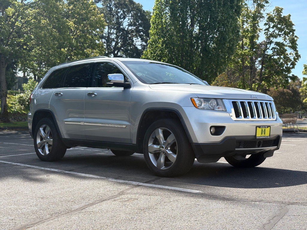 2011 Jeep Grand Cherokee Image 7