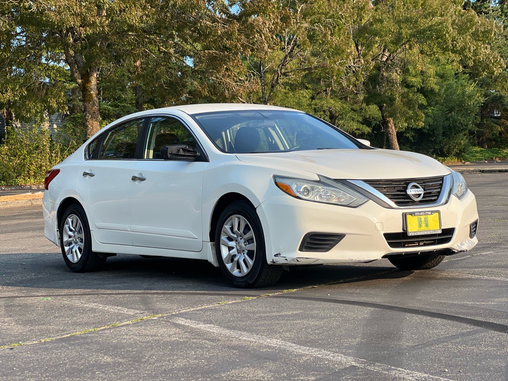 2017 Nissan Altima Image 7