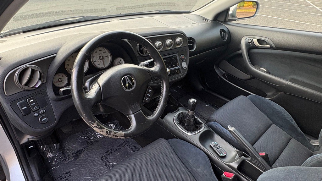 2005 Acura RSX Image 10