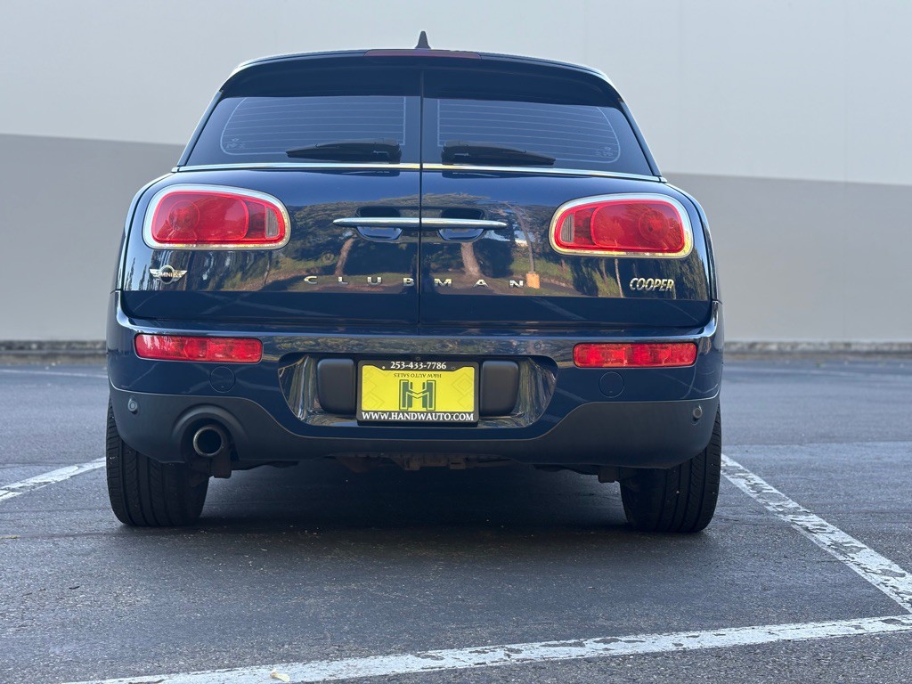 2017 MINI Cooper Image 4