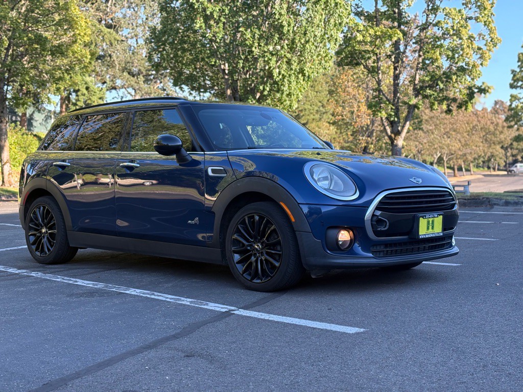 2017 MINI Cooper Image 7
