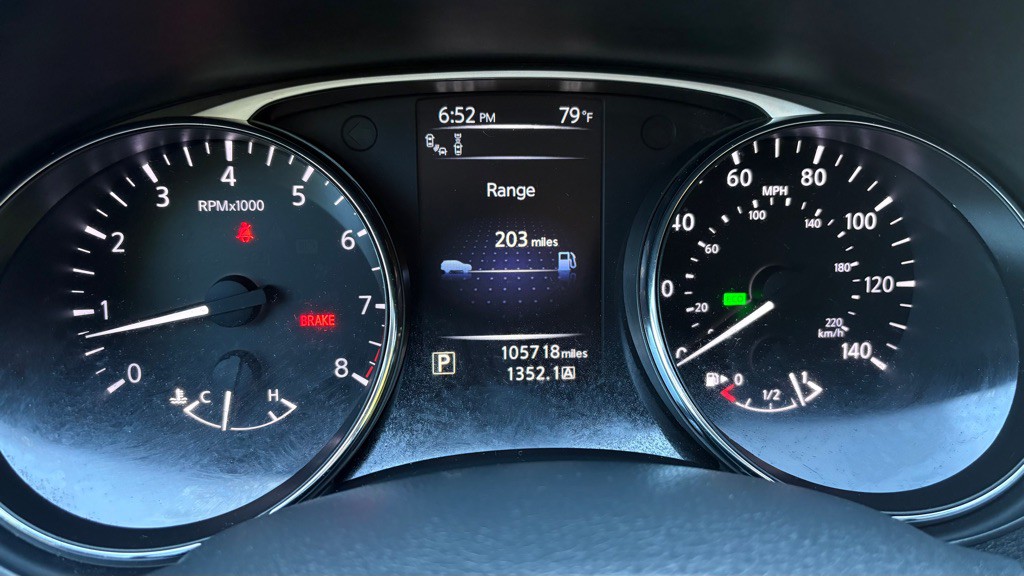 2016 Nissan Rogue Image 13