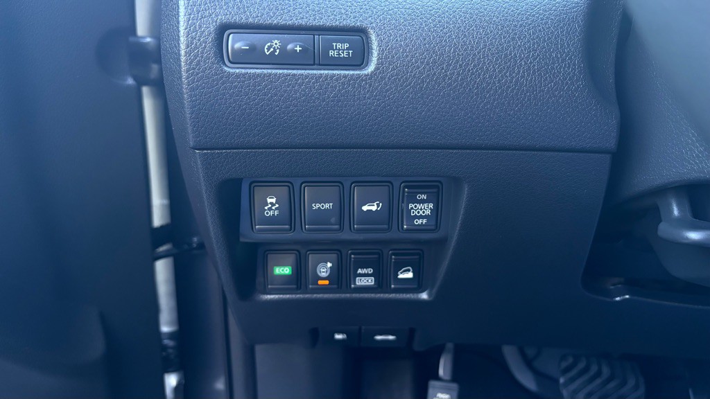 2016 Nissan Rogue Image 15