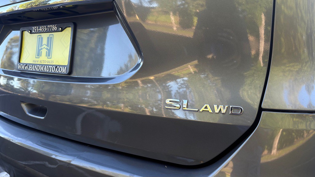 2016 Nissan Rogue Image 19
