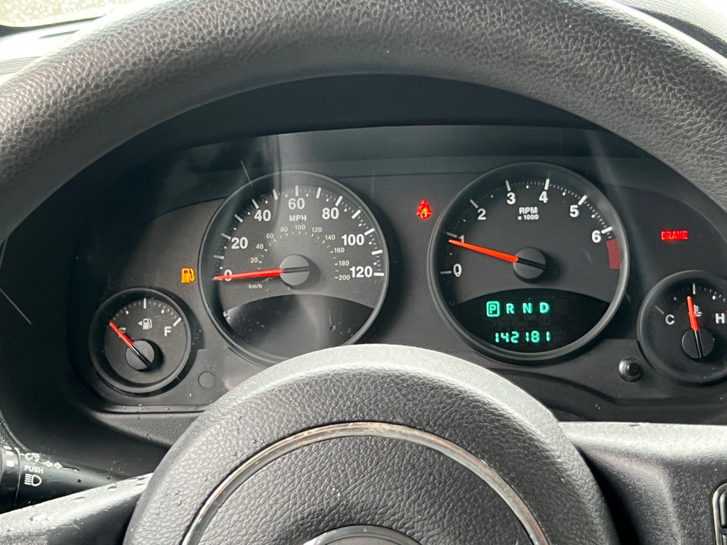 2011 Jeep Patriot Image 12