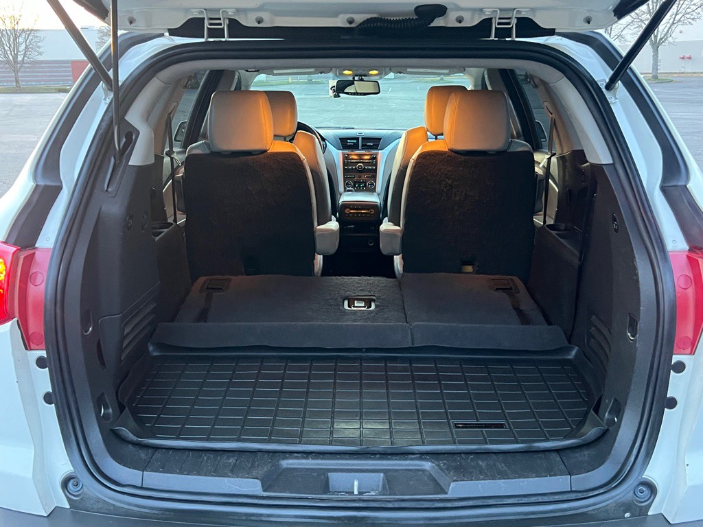 2012 Chevrolet Traverse Image 17