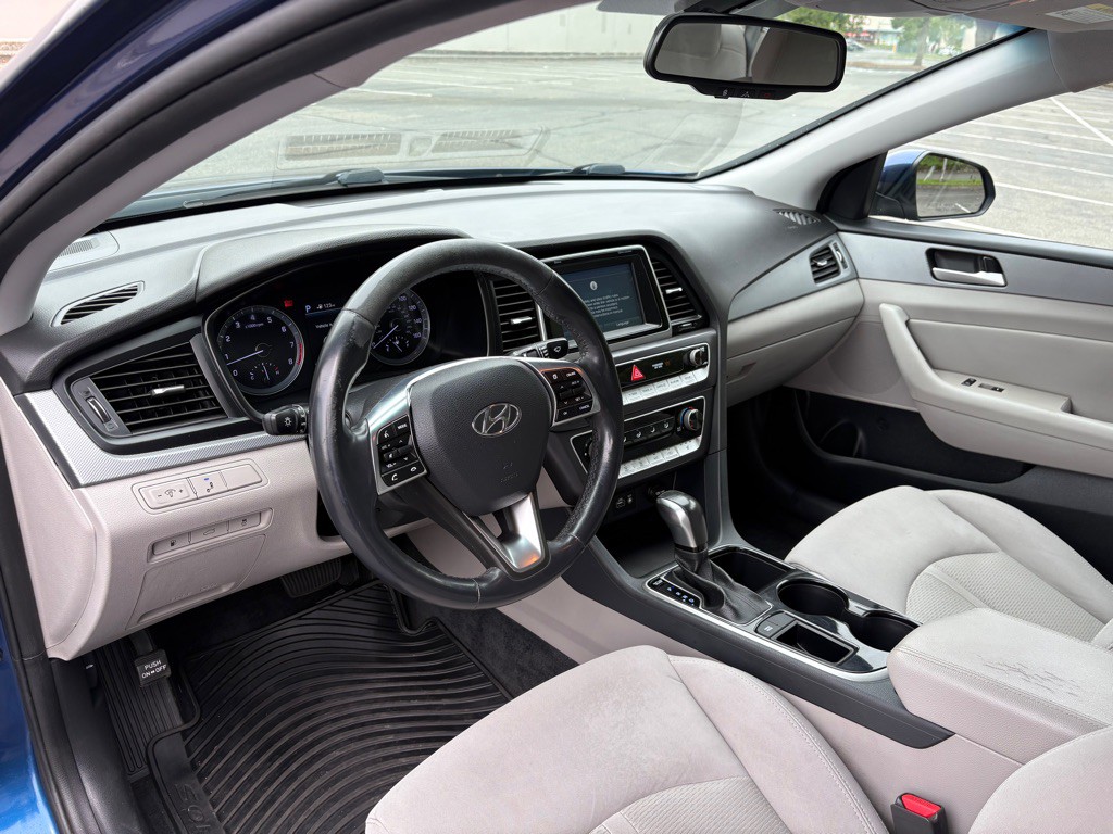 2018 Hyundai Sonata Image 10