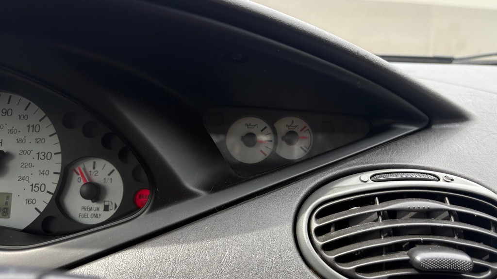 2003 Ford Focus Image 14