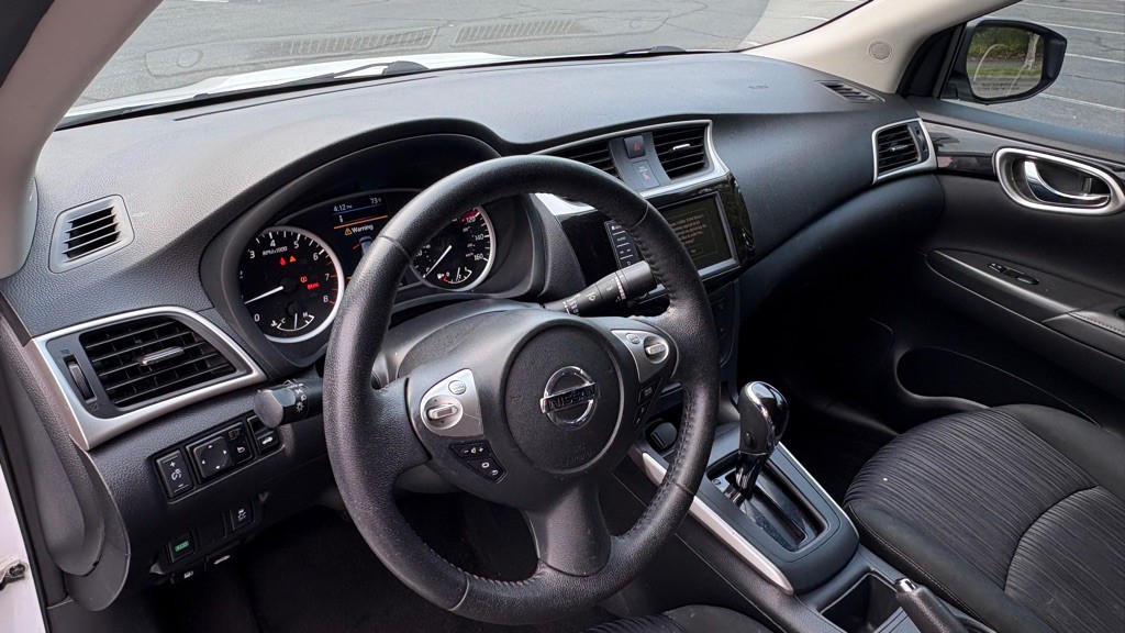 2019 Nissan Sentra Image 10