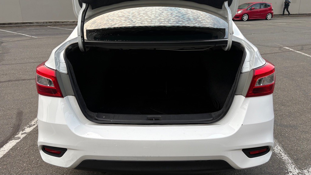 2019 Nissan Sentra Image 17