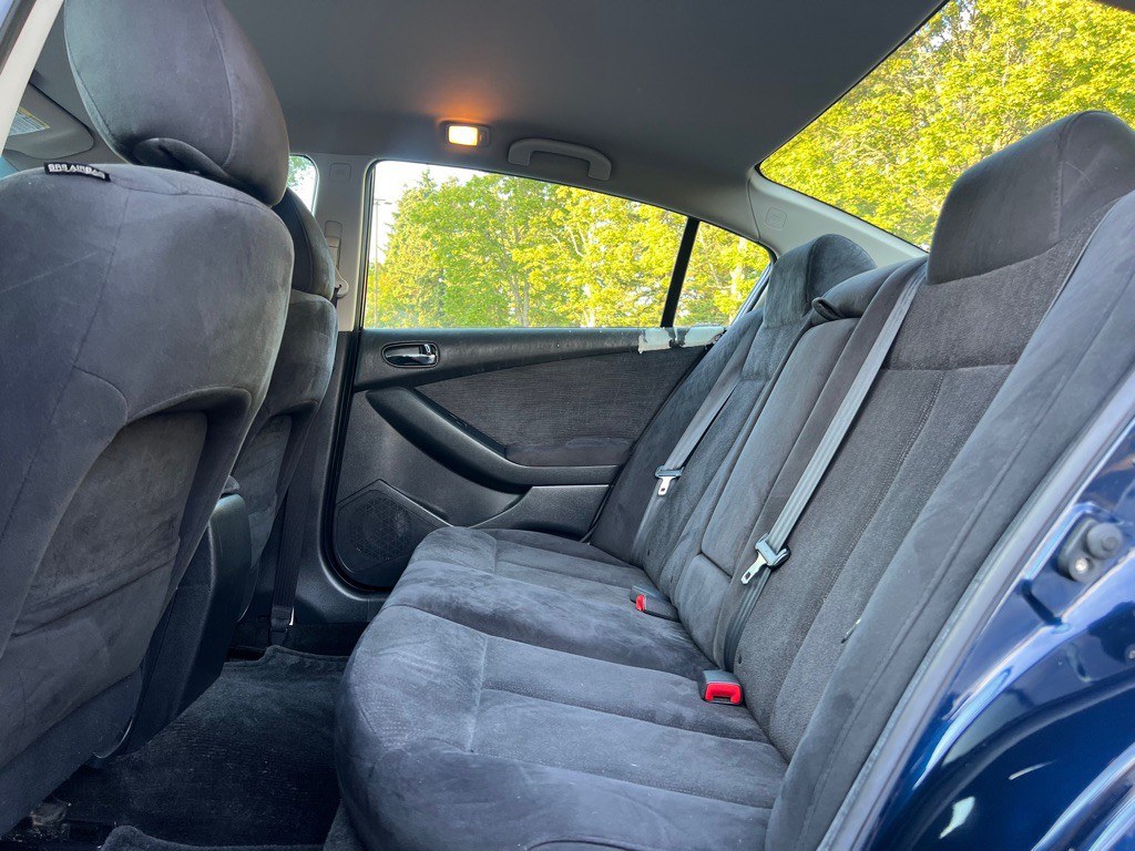 2010 Nissan Altima Image 14