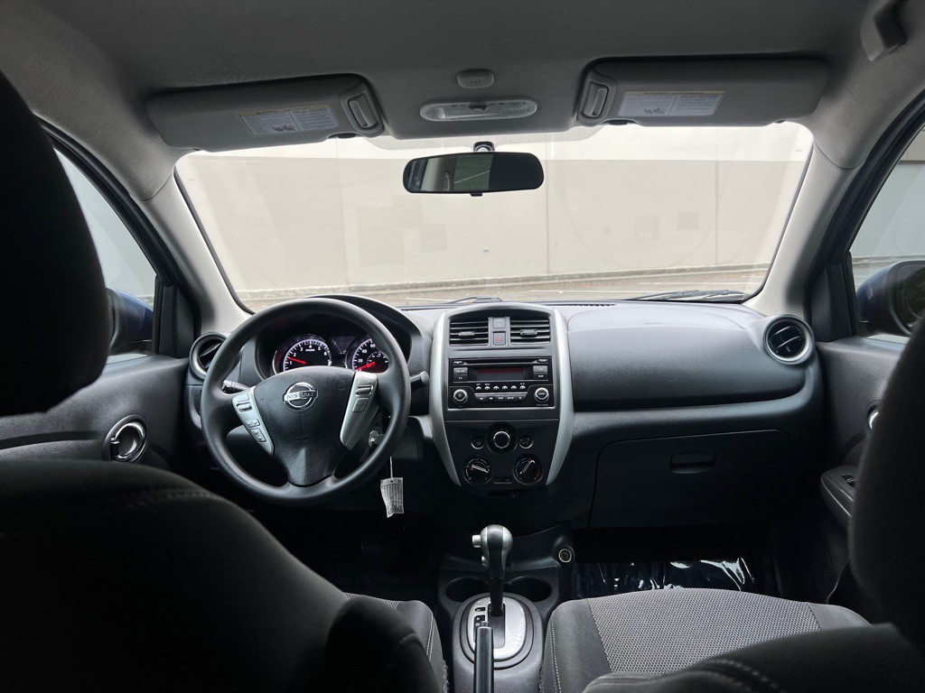 2018 Nissan Versa Image 11