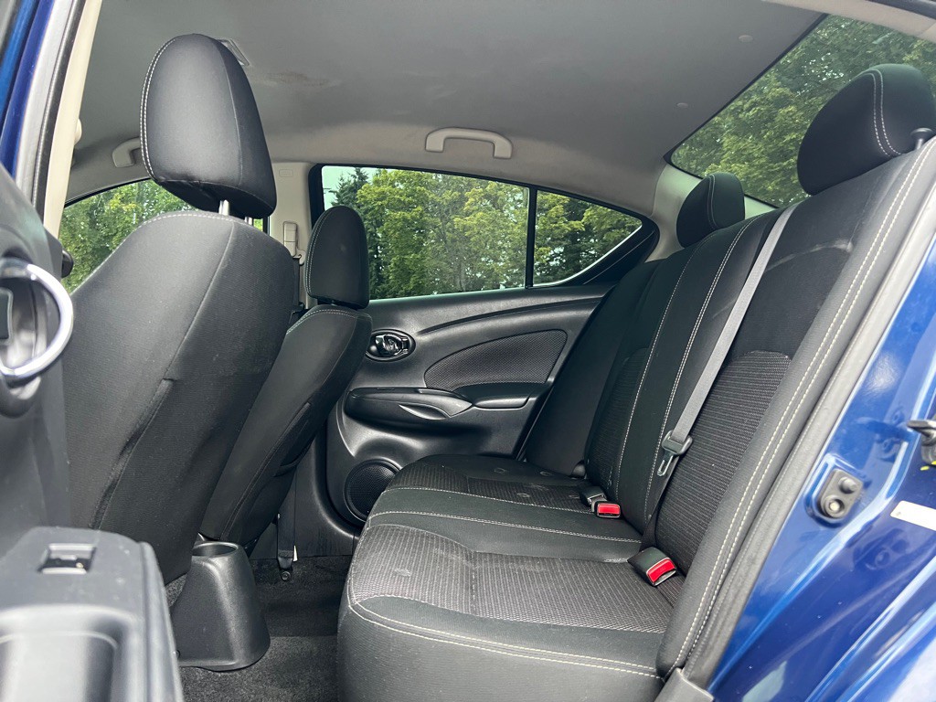 2018 Nissan Versa Image 14