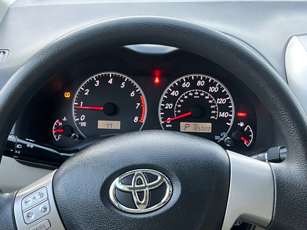 2012 Toyota Corolla Image 13