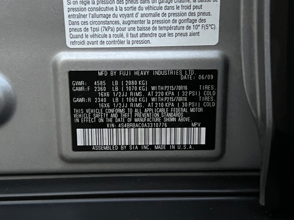 2010 Subaru Outback Image 18