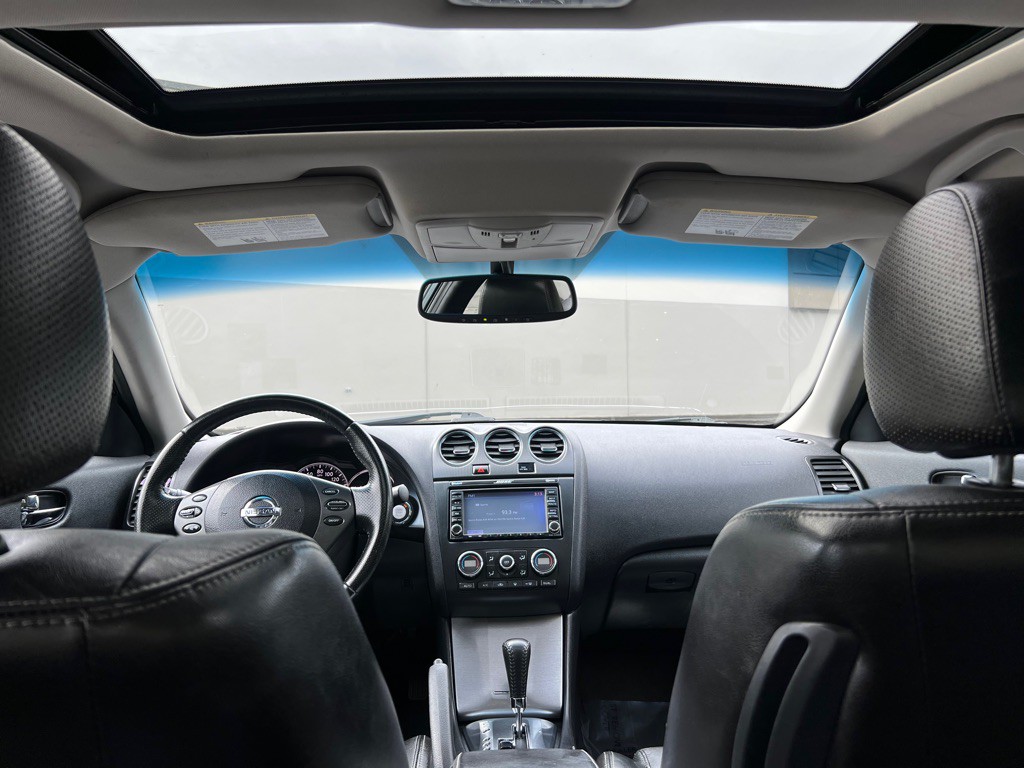 2013 Nissan Altima Image 11