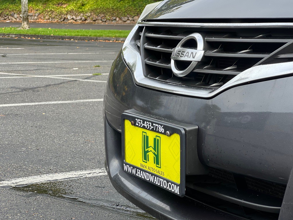 2013 Nissan Altima Image 18