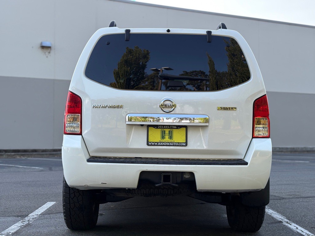 2011 Nissan Pathfinder Image 4