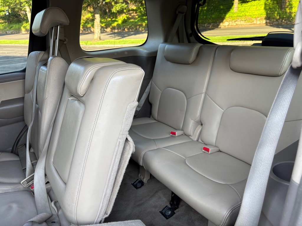 2011 Nissan Pathfinder Image 17