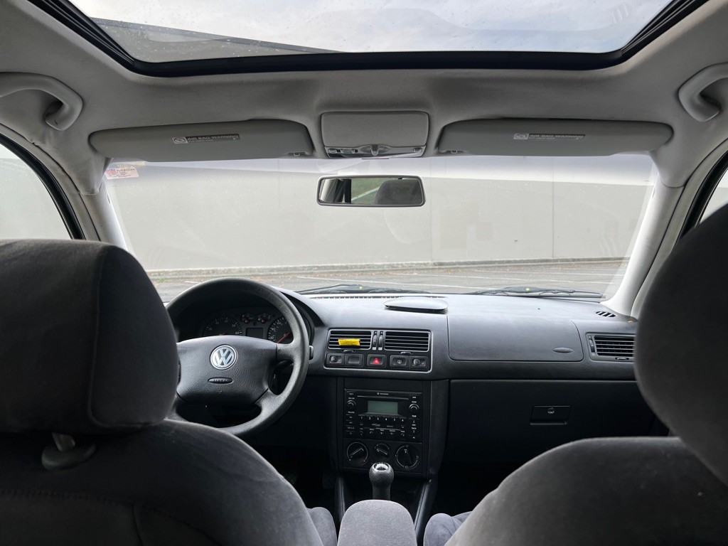 2003 Volkswagen Jetta Image 11