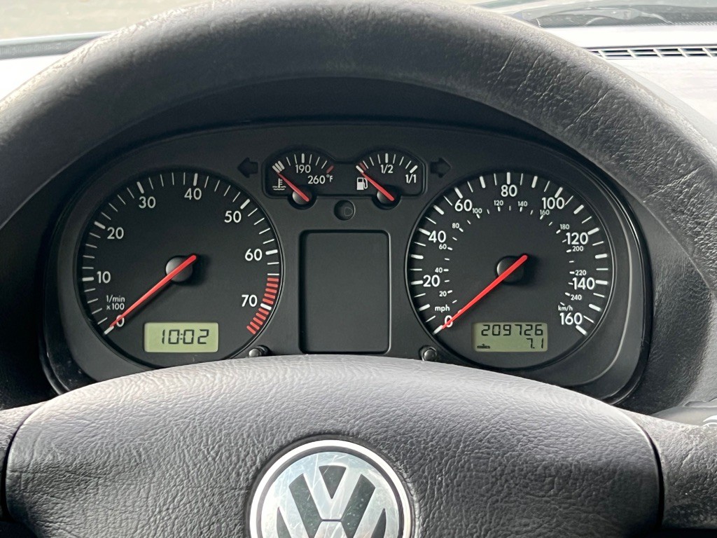 2003 Volkswagen Jetta Image 13