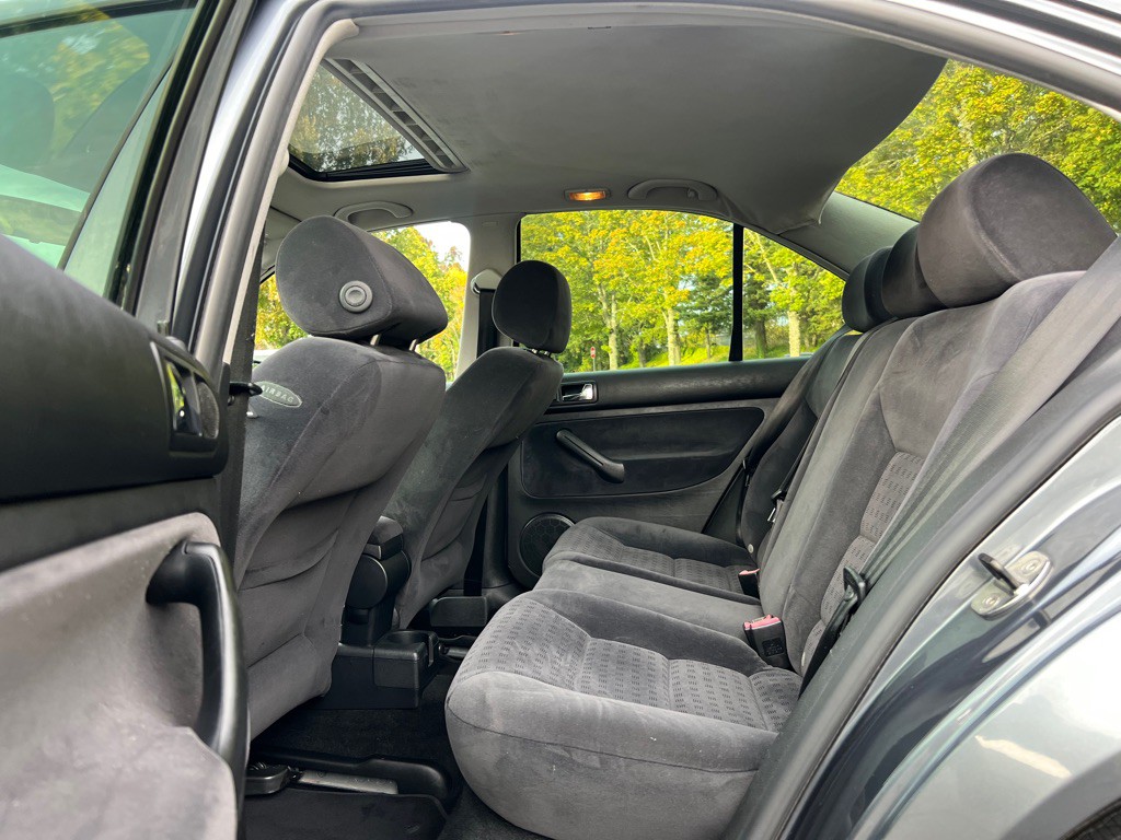 2003 Volkswagen Jetta Image 15