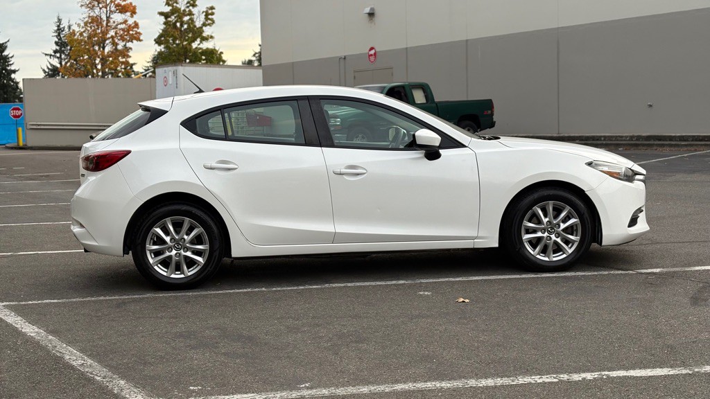 2017 Mazda Mazda3 Image 6