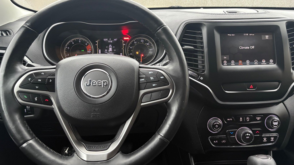 2019 Jeep Cherokee Image 12