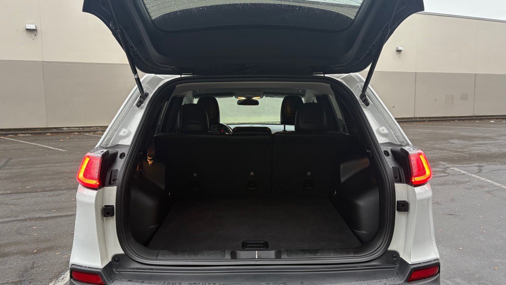2019 Jeep Cherokee Image 17