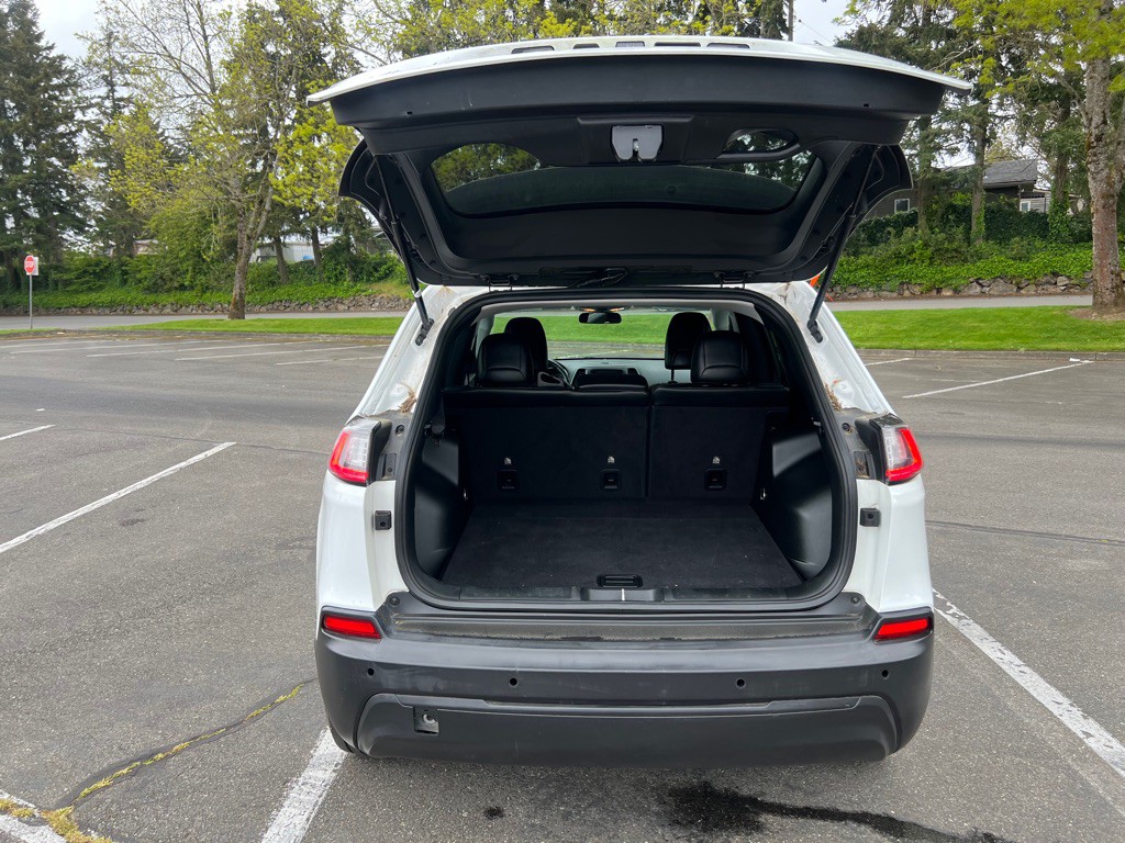 2019 Jeep Cherokee Image 34