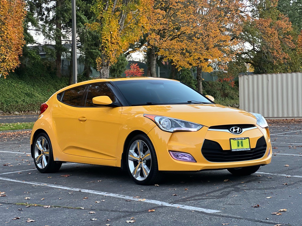 2012 Hyundai Veloster Image 7
