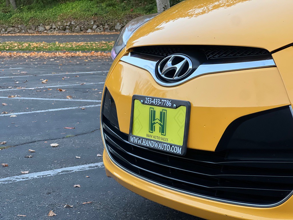 2012 Hyundai Veloster Image 20