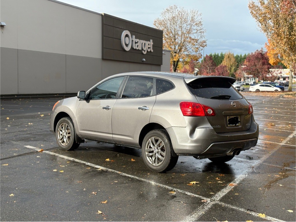 2010 Nissan Rogue Image 3