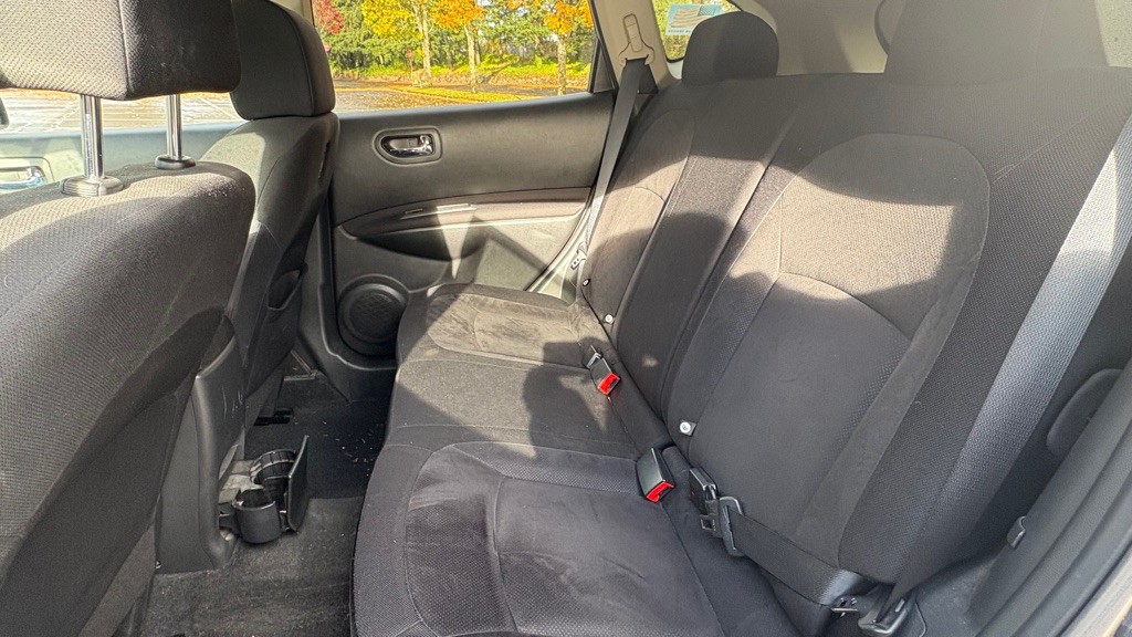 2010 Nissan Rogue Image 12