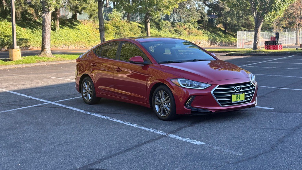 2017 Hyundai Elantra Image 7