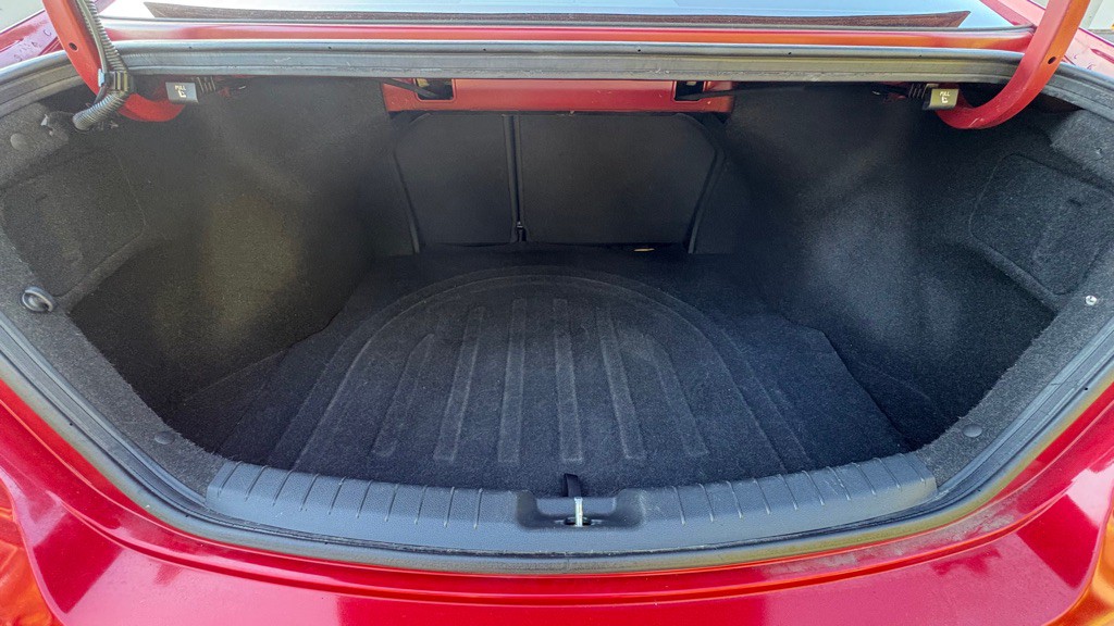 2017 Hyundai Elantra Image 18