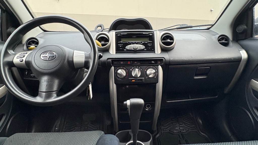 2006 Scion xA Image 13